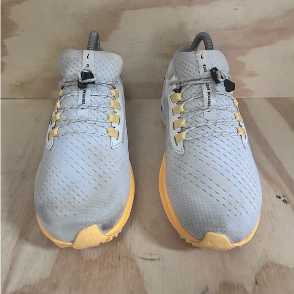 Nike - Air Zoom Pegasus 38 - Running Shoes - White - Women's - 7.5 - DJ0972-991 - Picture 2 of 9